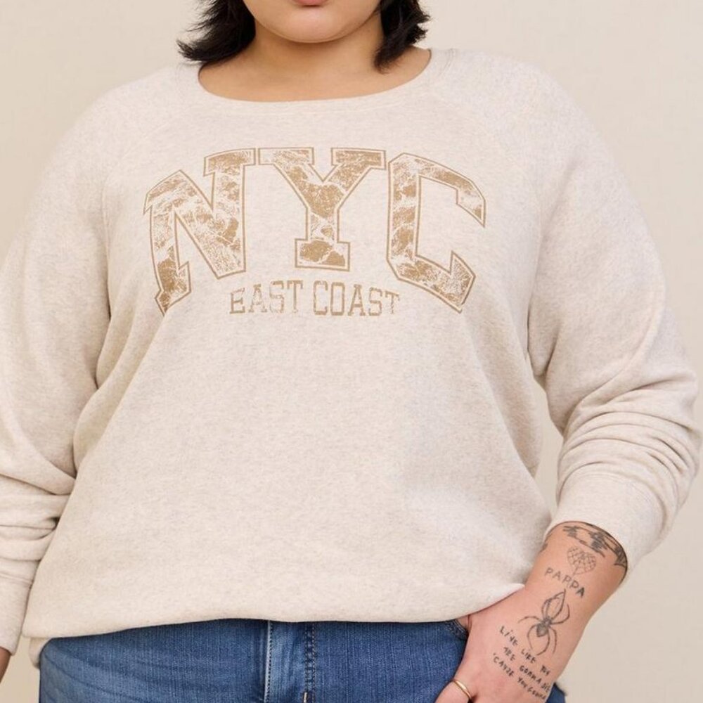 Torrid Classic‎ Fit Cozy Fleece Sweater Women’s NYC Relaxed Crew Neck Cream 1X